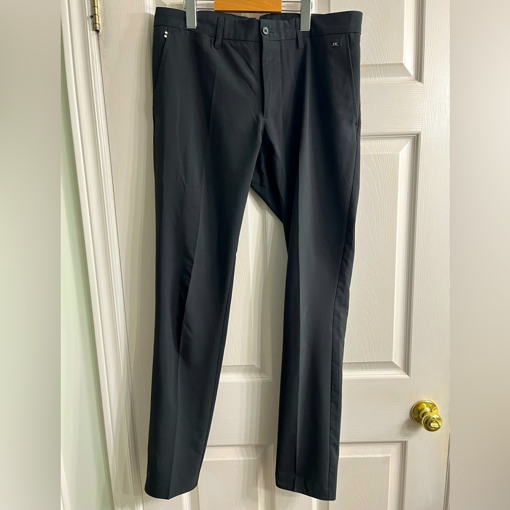 J. Lindeberg tight fit golf pants size 33x34.